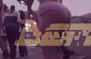 XXX Berkokok cerit sek bergambar keras dan kasar