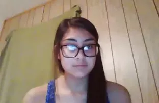 XXX Masturbasi gadis itu sejak pagi cerita dewasa bergambar hot