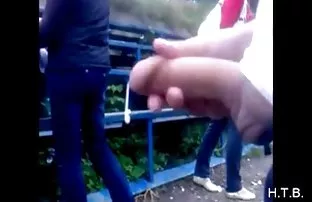 XXX Menyembelih di pantat pada seorang teman cerita seks panas bergambar